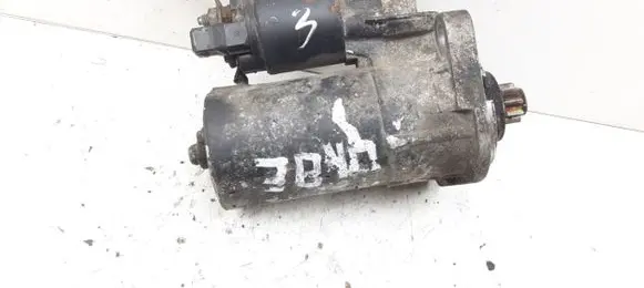 Volkswagen Golf IV Starter motor 3840