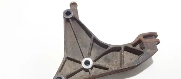 Opel Zafira A Engine mounting bracket 24403861