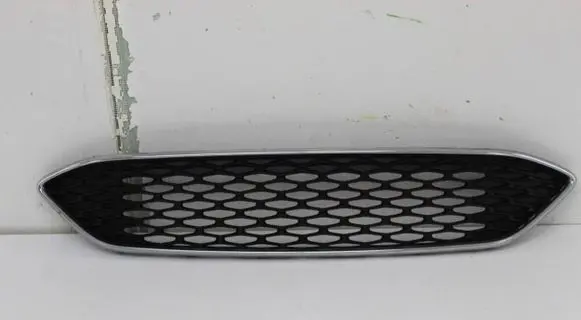 Ford Focus Front bumper lower grill F1EB8200A