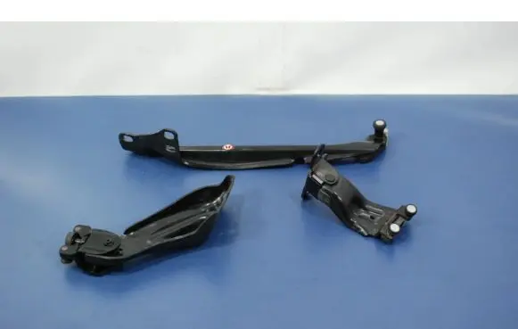 Ford Courier Front door hinge set ET76-A25028-AE
