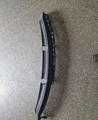 Citroen C3 Pluriel Wiper trim