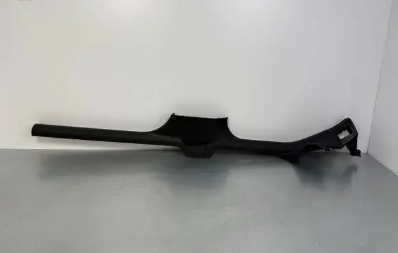 Seat Leon IV Front sill trim cover 5FA853372B