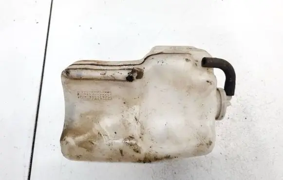 Coolant expansion tank/reservoir