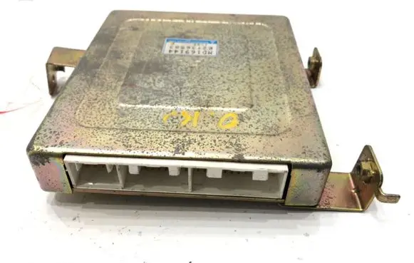 Mitsubishi Eclipse Engine control unit/module ECU MD169144