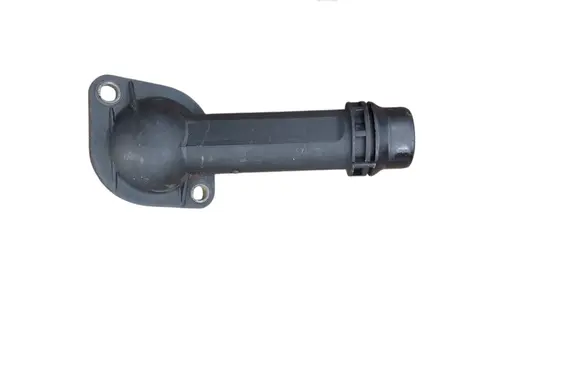 Audi A4 S4 B7 8E 8H Engine coolant pipe/hose 06B121121