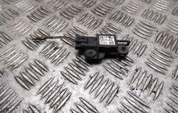 Opel Zafira B Airbag deployment crash/impact sensor 13264083 343149712