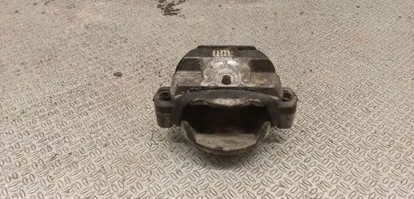 Audi A8 S8 D3 4E Gearbox mount 