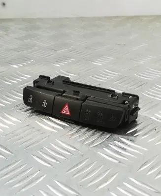 Opel Insignia A Hazard light switch 13271927