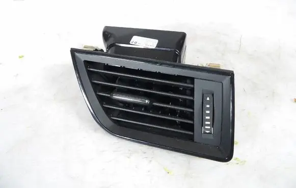Skoda Rapid (NH) Dashboard side air vent grill/cover trim 5JA819702H