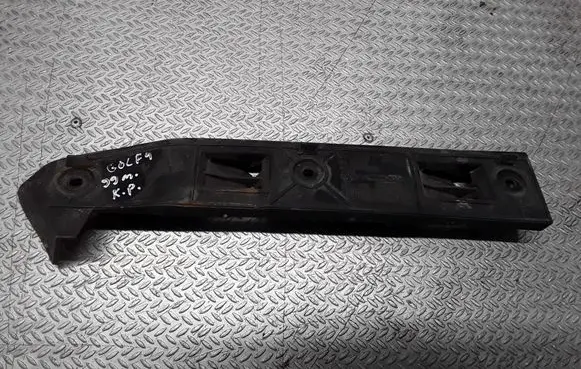 Front bumper mounting bracket