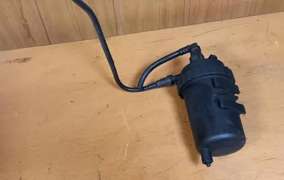 Renault Trafic II (X83) Fuel filter housing 8200116578