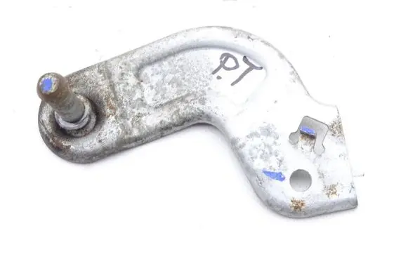 BMW X6 F16 Sway bar bush bracket, rear 
