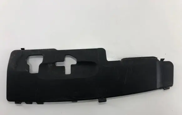 Engine bonnet/hood lock trim molding