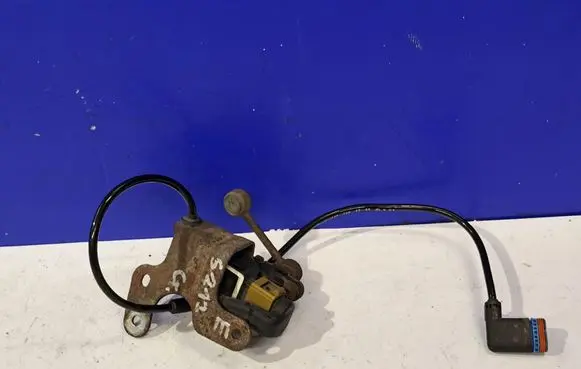 Mercedes-Benz C W204 Headlight/headlamp level sensor A0045429918
