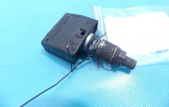 Renault Laguna II Tire pressure sensor 8200023746 IMPRK1119243
