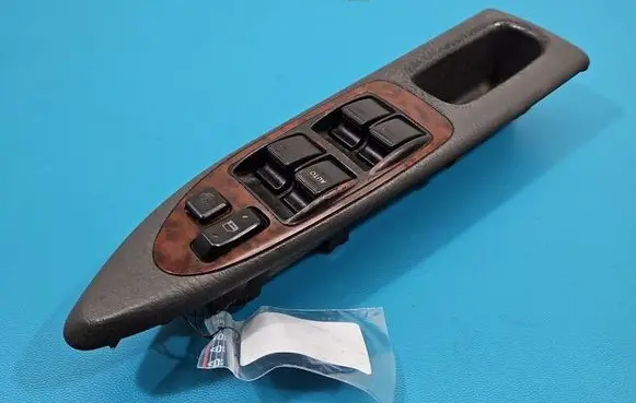 Toyota Avensis T220 Electric window control switch 74232-05090 IMPRK1535923
