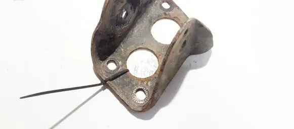 Skoda Octavia Mk1 (1U) Bracket in trunk/boot 
