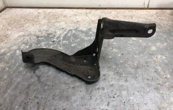 Audi A6 S6 C6 4F Intercooler pipe mounting bracket 4F0145813FBILI 4F0145813F