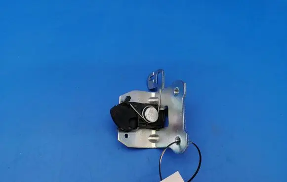 Mercedes-Benz C W204 Seat back rest lock catch A2049200572