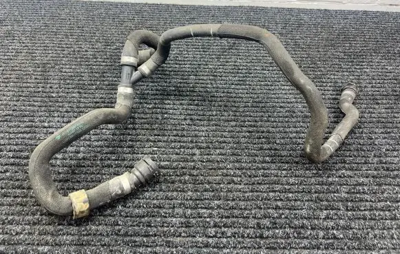 BMW M5 F90 Engine coolant pipe/hose 7856741