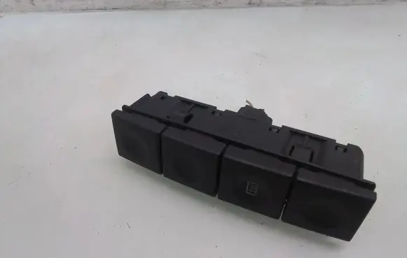 Windscreen/window heater switch