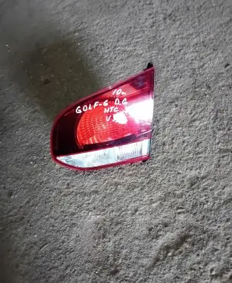 Volkswagen Golf VI Tailgate rear/tail lights