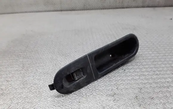 Honda HR-V Electric window control switch