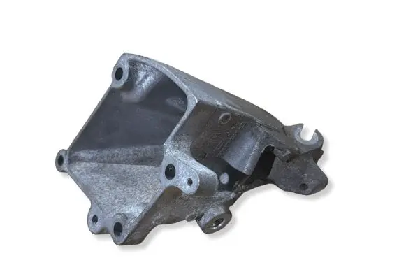 Mercedes-Benz E W238 Engine mounting bracket A2762233404