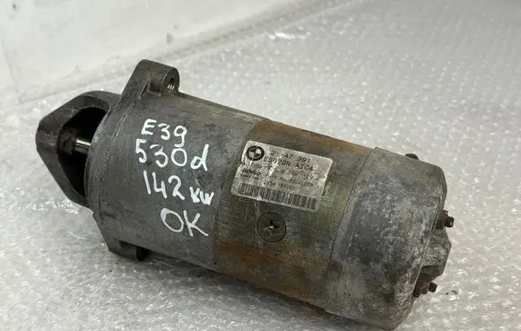 BMW 5 E39 Starter motor 2247391