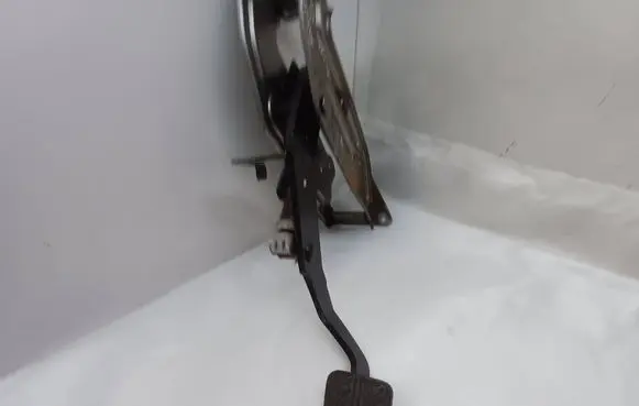 Ford Ranger IV Clutch pedal 7B633CGNWA