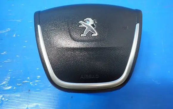 Peugeot 508 Steering wheel airbag 96863325ZE