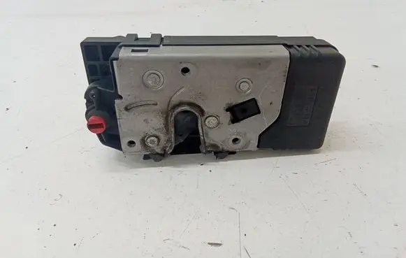 Nissan Primastar Sliding door lock 91166233