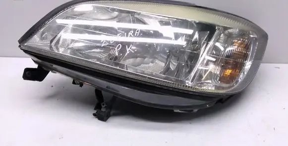 Opel Zafira A Headlight/headlamp 90582021