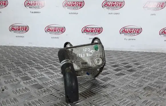 Engine oil radiator
