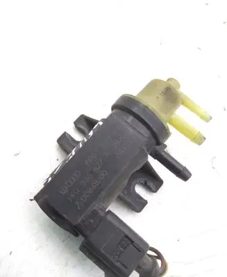 Volkswagen Golf VI Turbo solenoid valve 1K0906627A
