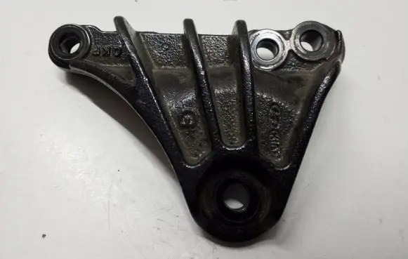 Hyundai Tucson IV NX4 Engine mounting bracket N9410