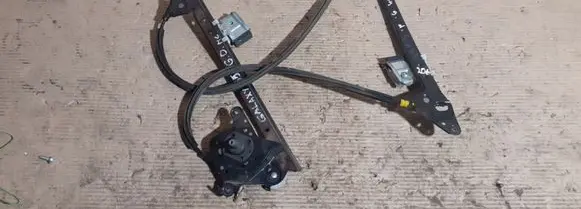 Rear window lifting mechanism without motor