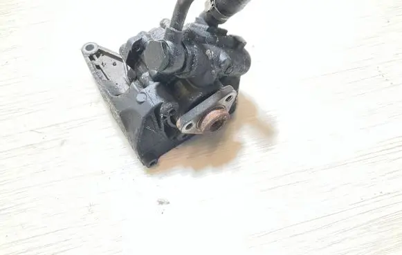 BMW 5 E60 E61 Power steering pump