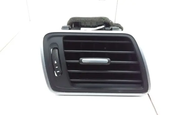 Volkswagen PASSAT B7 Dashboard air vent grill cover trim 111221718 90911738