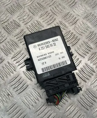 Mercedes-Benz E W211 Suspension control unit/module A2515450432