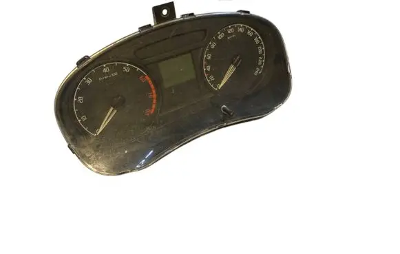 Skoda Fabia Mk2 (5J) Speedometer (instrument cluster) 5J0920800B A2C53111432