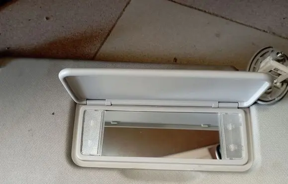 Toyota Sienna XL40 IV Sun visor 743100805