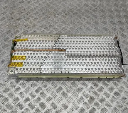 Tesla Model S Hybrid / electric car battery 102095590A 107195400B