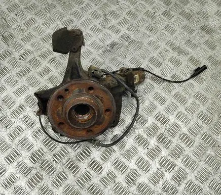 Mercedes-Benz Vito Viano W447 Front wheel hub A4473300120