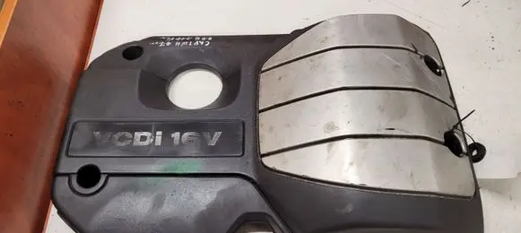 Chevrolet Captiva Engine cover (trim)