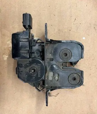 Renault Megane III Tailgate/trunk/boot lock/catch/latch 846300003R