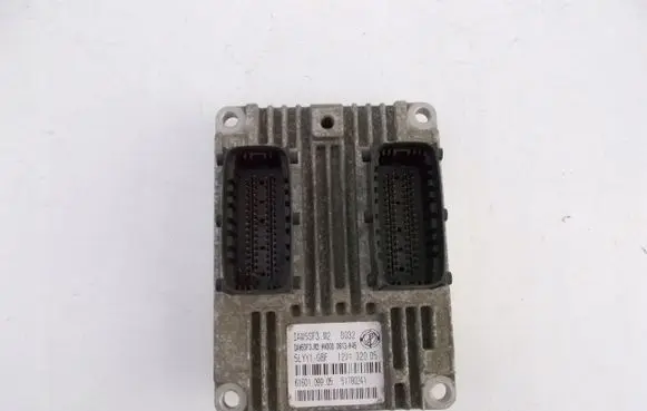 Fiat Grande Punto Engine control unit/module ECU 51780241