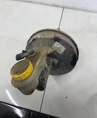 Seat Arosa Brake booster 6N1612105H