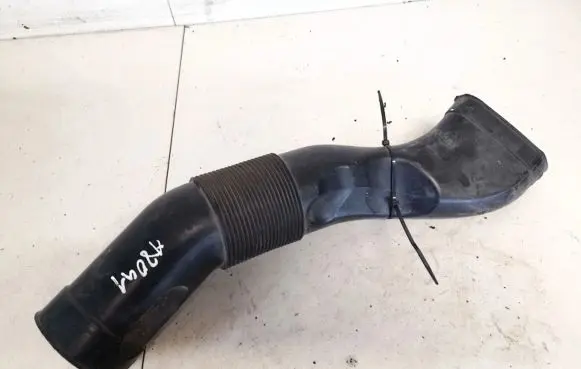 Mercedes-Benz CLS C219 Air intake hose/pipe a1130942282