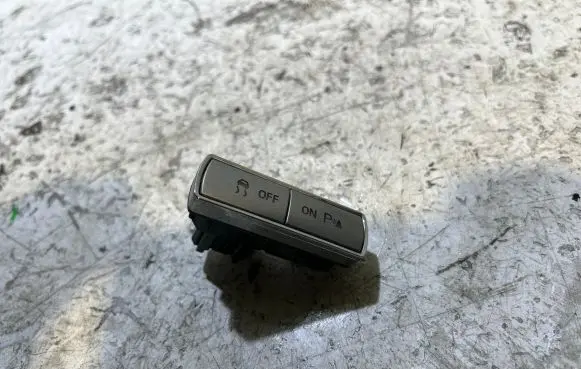ESP (stability program) switch